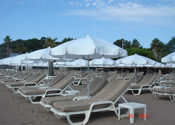 Agay Beach Hotel Saint-Raphaël