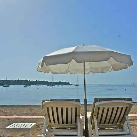 ホテル Agay Beach 2*