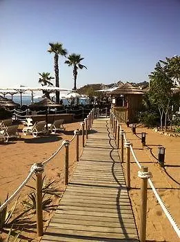 Agay Beach ホテル 2*